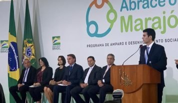 Helder defende em Brasília, união de todos os poderes em favor do Marajó.