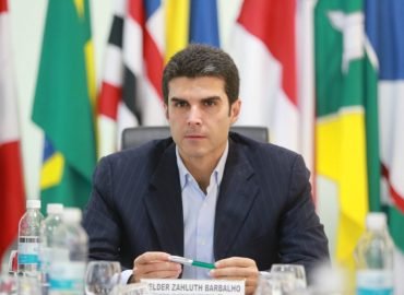 Helder Barbalho lidera ação com governadores da Amazônia para combater coronavírus.