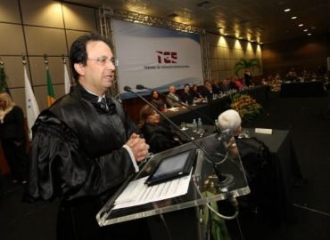 Ex-presidente do TCE, André Dias, falece em São Paulo.