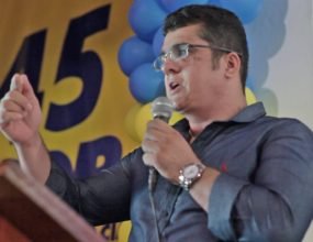 Ex-prefeito deixa rombo nas contas da merenda escolar em São Miguel do Guamá.