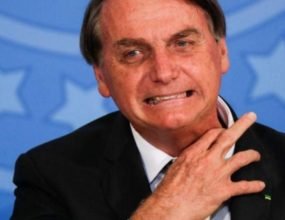 Ataque ao TSE pode tirar Bolsonaro das eleições de 2022.