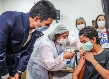 Ato marca início da vacinação de jovens entre 12 e 17 anos no Pará.