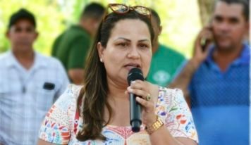 TCM suspende licitação irregular da prefeita Elizane Soares, de São Domingos.